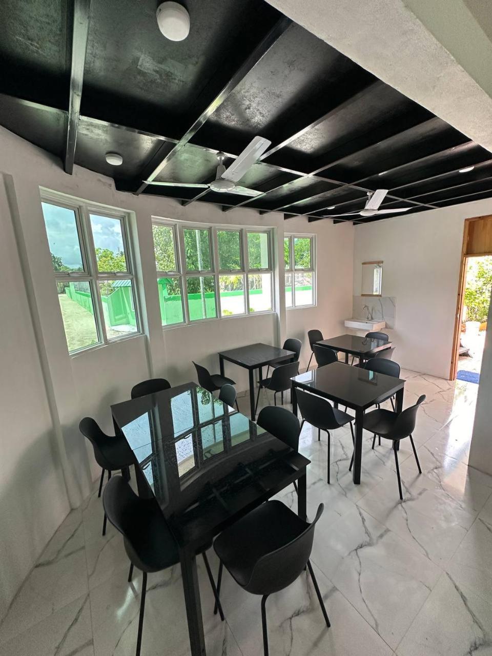 The Happiness Sun Suites Fodhdhoo Bagian luar foto
